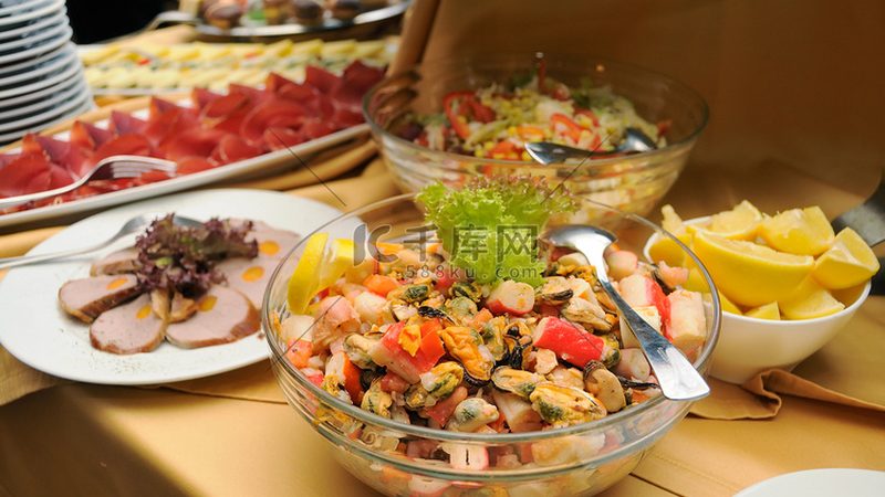 冷冻食品批发加盟：这笔账到底该怎么算