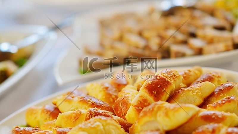 蜜饯果干礼盒：传统食品的现代化演绎